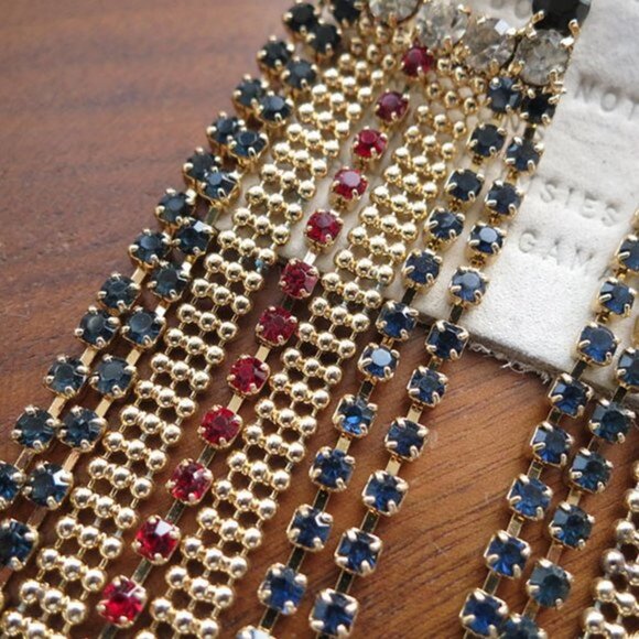 Anthropologie Crystal Fringe Tassel Earrings Pink Glittery Dressy Timeless - Picture 3 of 3